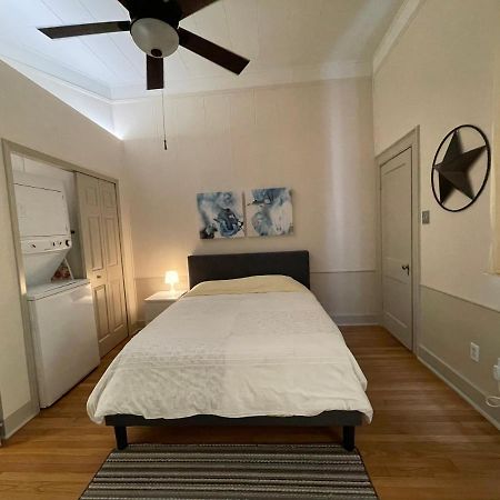 شقة 1322-#6 Downtown High Ceiling Big Size 1B Unit سان أنطونيو المظهر الخارجي الصورة